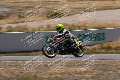 media/Apr-19-2025-AHRMA (Sat) [[3d98ca3309]]/Race/Group 1/Turn 4/